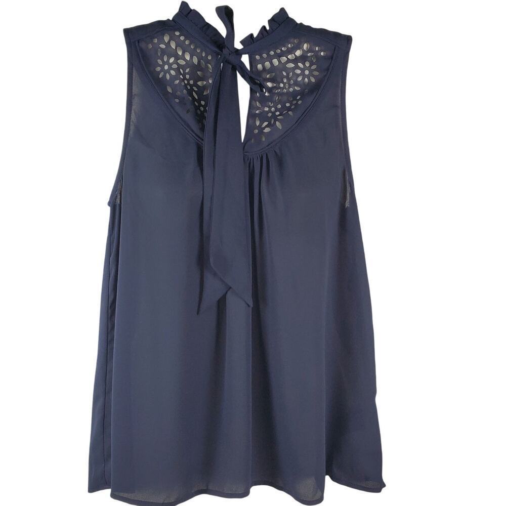 Maeve Neck Tie Laser Cut Floral Trim Tunic Blouse Size 2 XS – Swing Silhouette